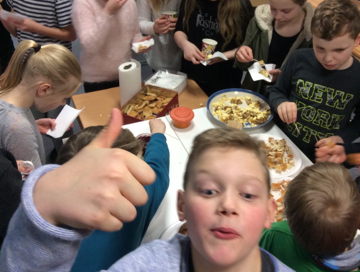 Insjöfinländsk buffé i åk 3 och&nbsp;4