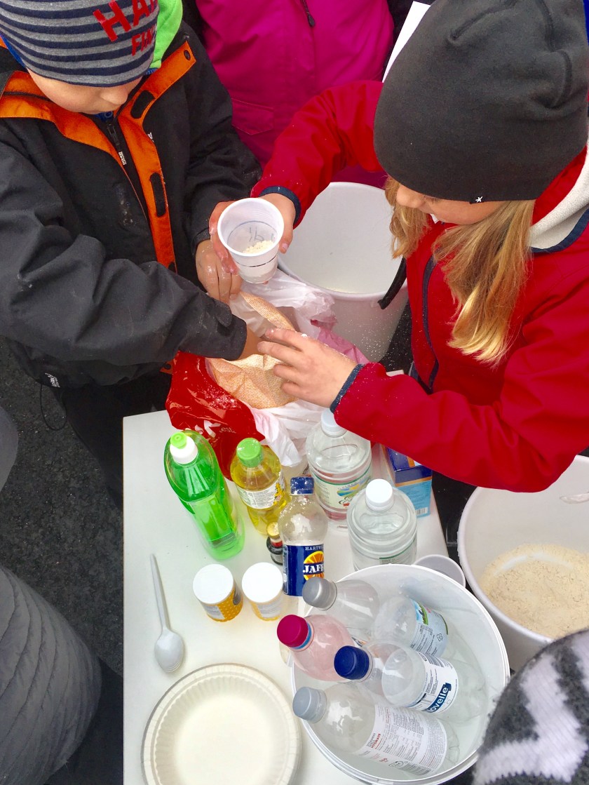 FD0EA5EB-271F-4473-86BD-2B42B37CF5E3